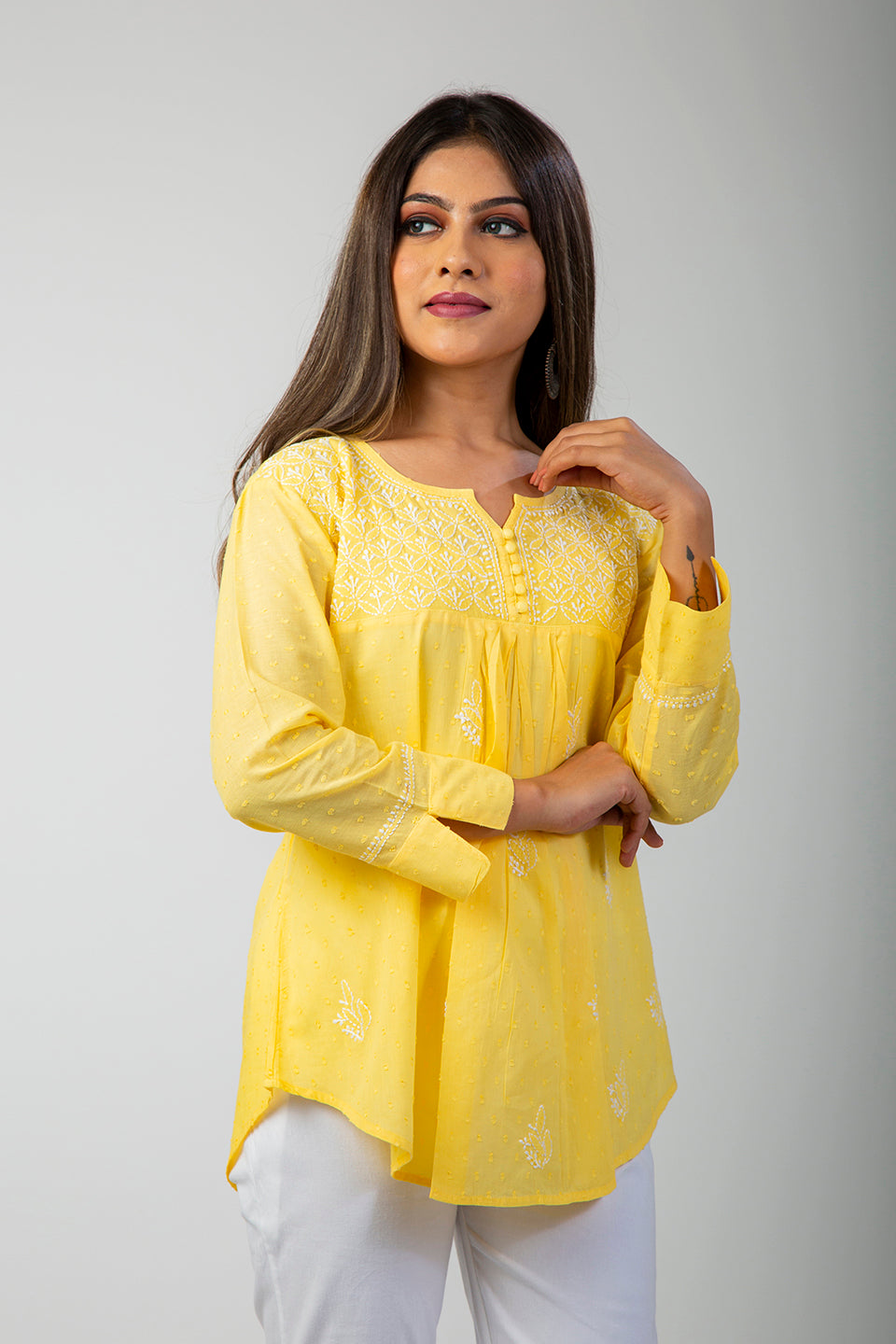 Buy online Grey Chikankari Flared Kurti from Kurta Kurtis for Women by Seva  Chikan for ₹1269 at 43% off | 2024 Limeroad.com